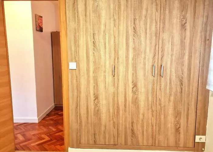 Chabos Plaza Espana Centro *